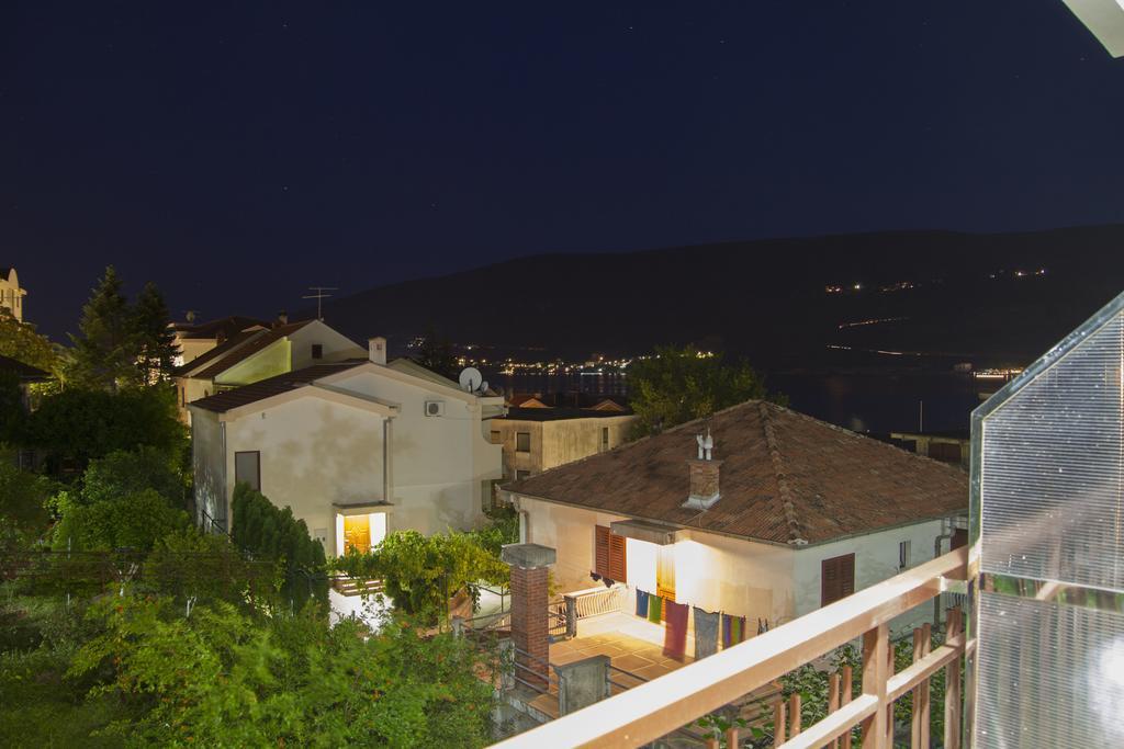 Apartments Gugolj M&M Χέρτσεγκ Νόβι Εξωτερικό φωτογραφία