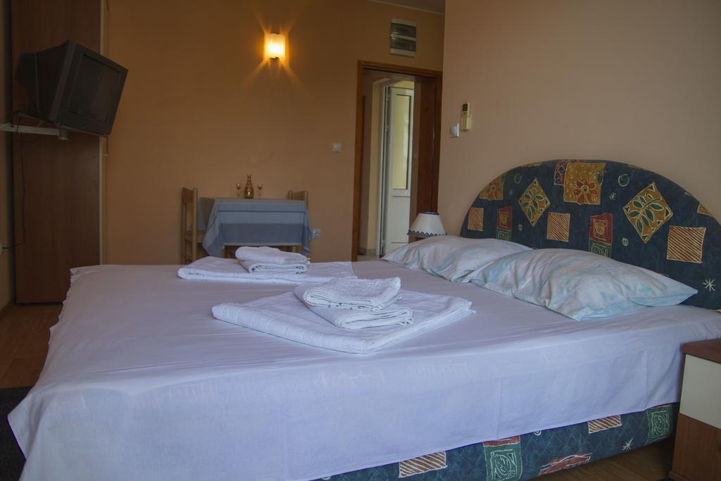 Apartments Gugolj M&M Χέρτσεγκ Νόβι Εξωτερικό φωτογραφία