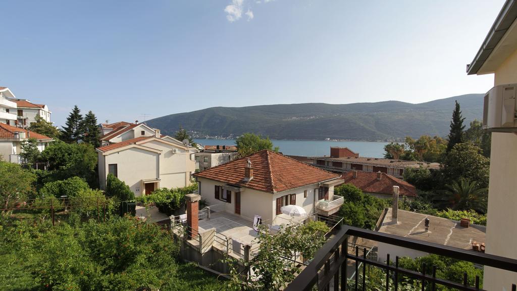 Apartments Gugolj M&M Χέρτσεγκ Νόβι Εξωτερικό φωτογραφία