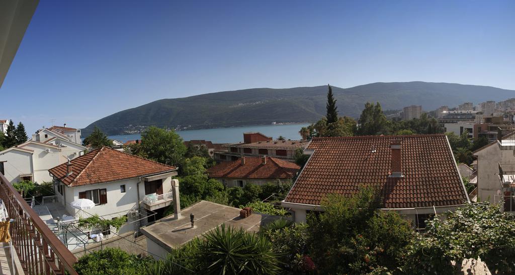 Apartments Gugolj M&M Χέρτσεγκ Νόβι Εξωτερικό φωτογραφία