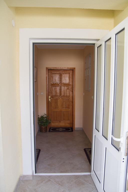 Apartments Gugolj M&M Χέρτσεγκ Νόβι Εξωτερικό φωτογραφία