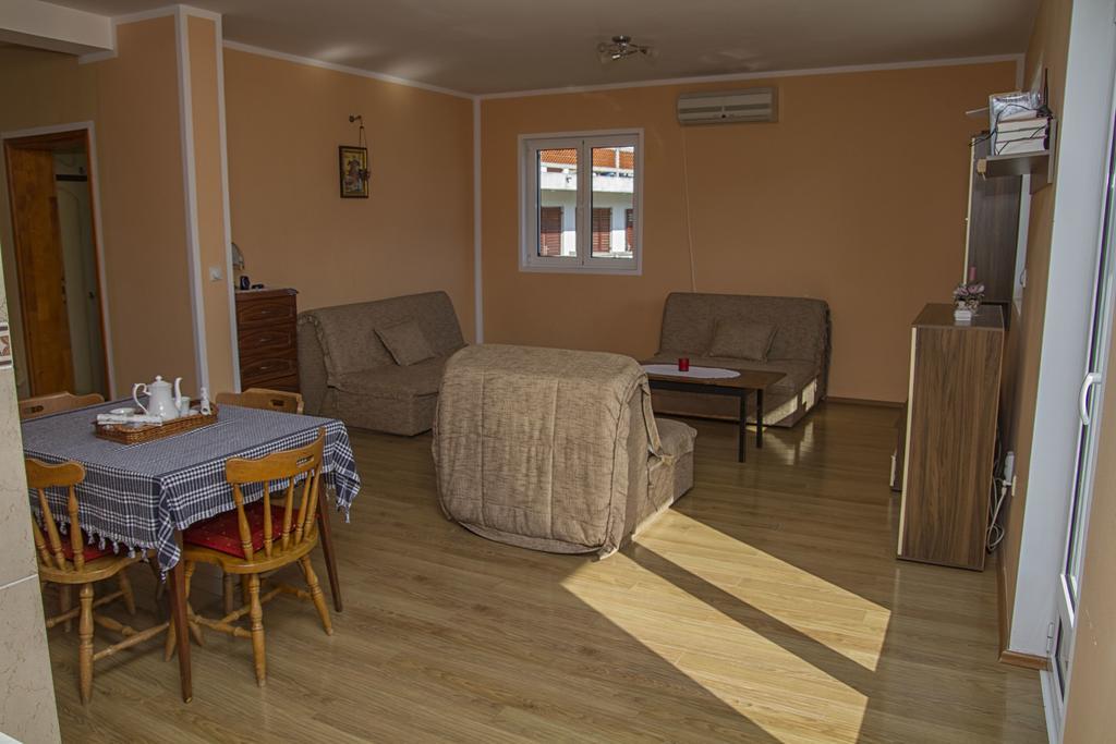Apartments Gugolj M&M Χέρτσεγκ Νόβι Εξωτερικό φωτογραφία