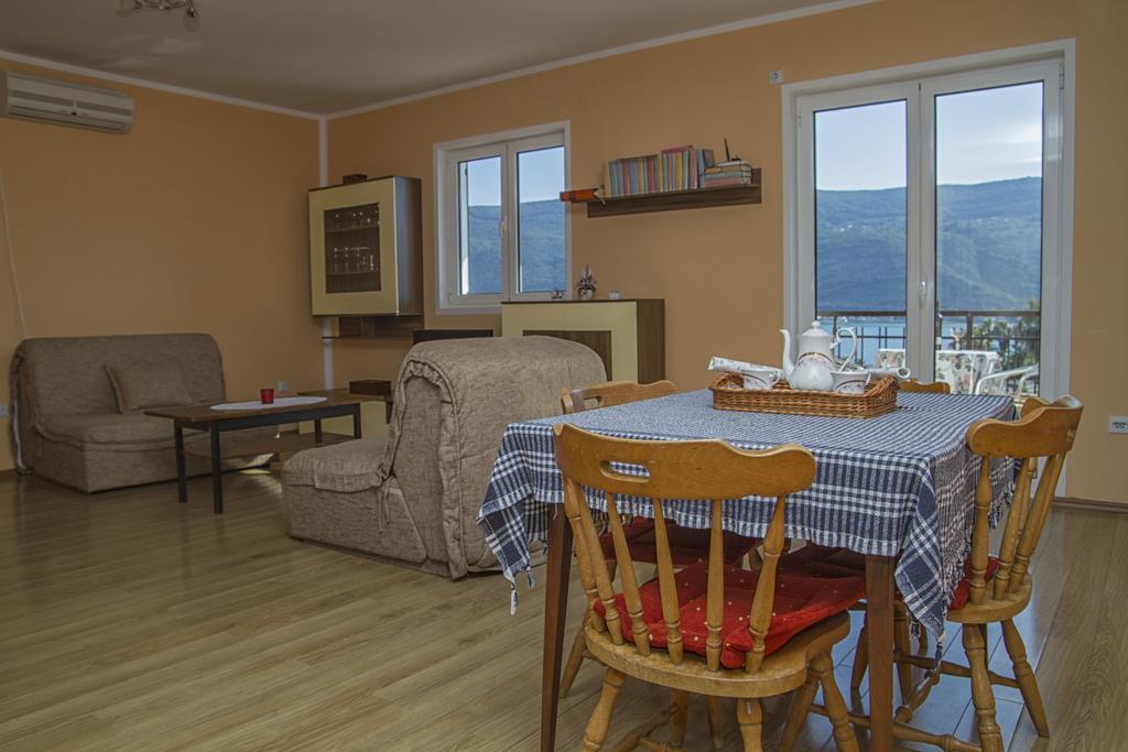 Apartments Gugolj M&M Χέρτσεγκ Νόβι Εξωτερικό φωτογραφία